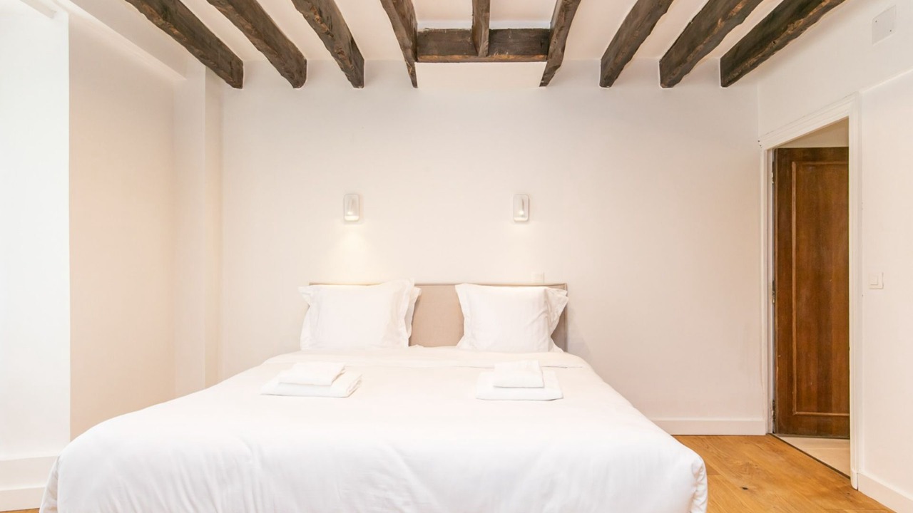 Photo of Bedroom in Courtomer