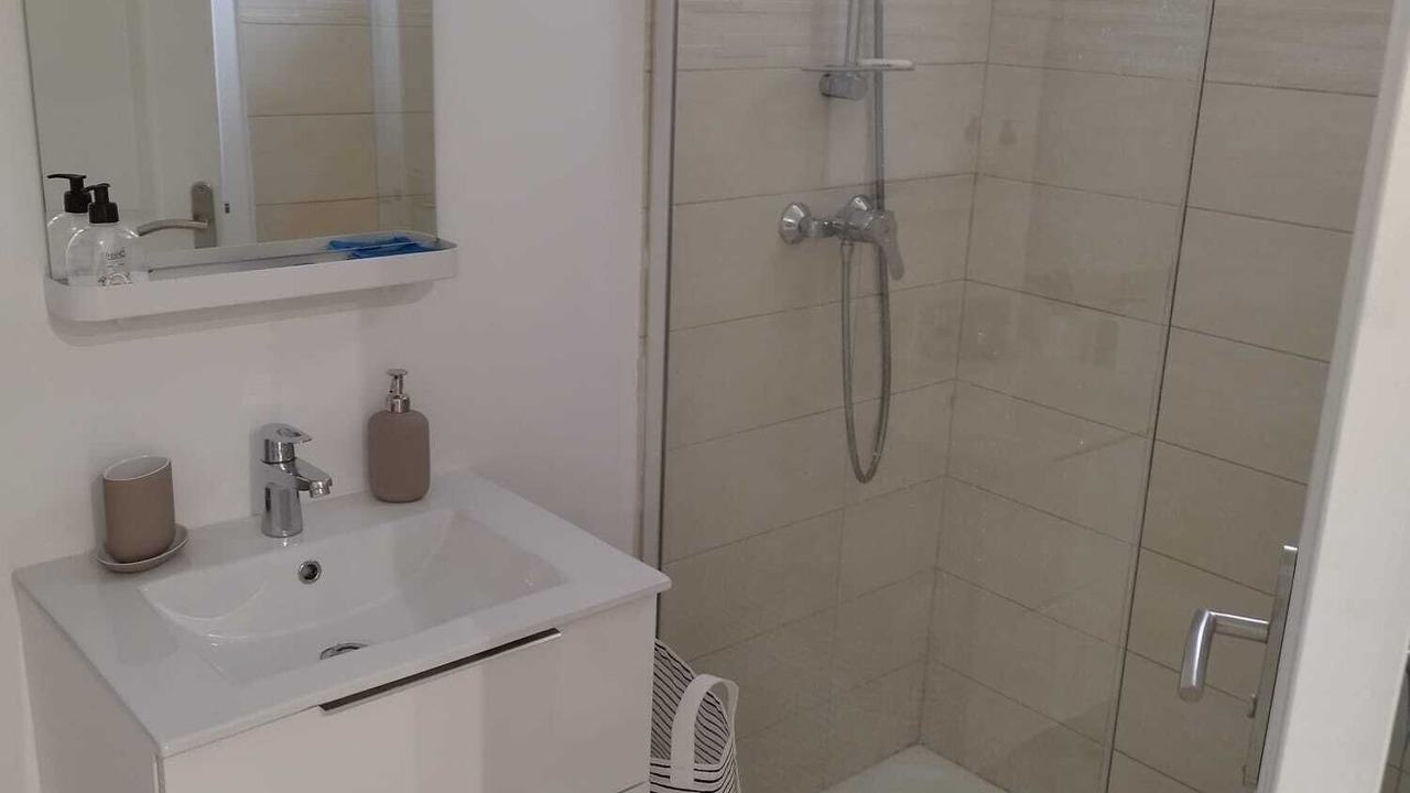 Photo of Bathroom in Guermantes