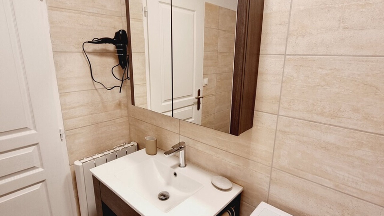 Photo of Bathroom in Viels-Maisons