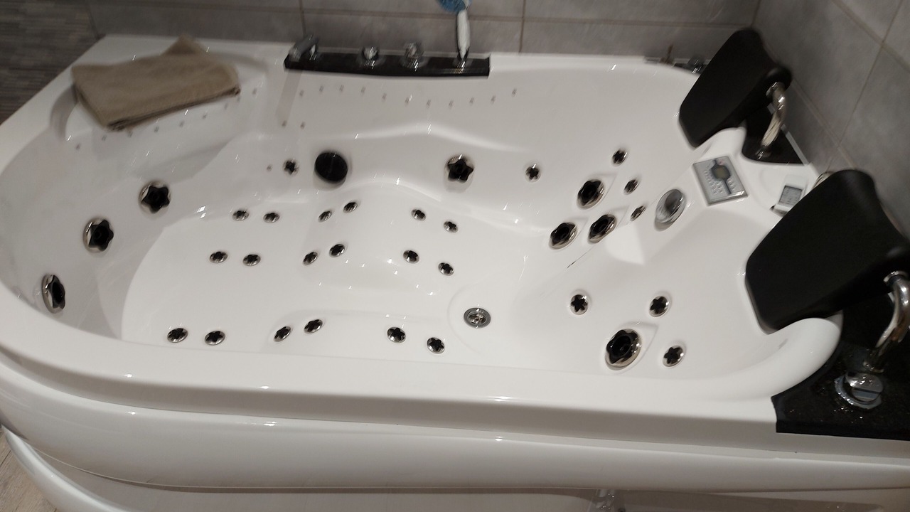 Photo of Bathroom in La Vallee-au-Ble