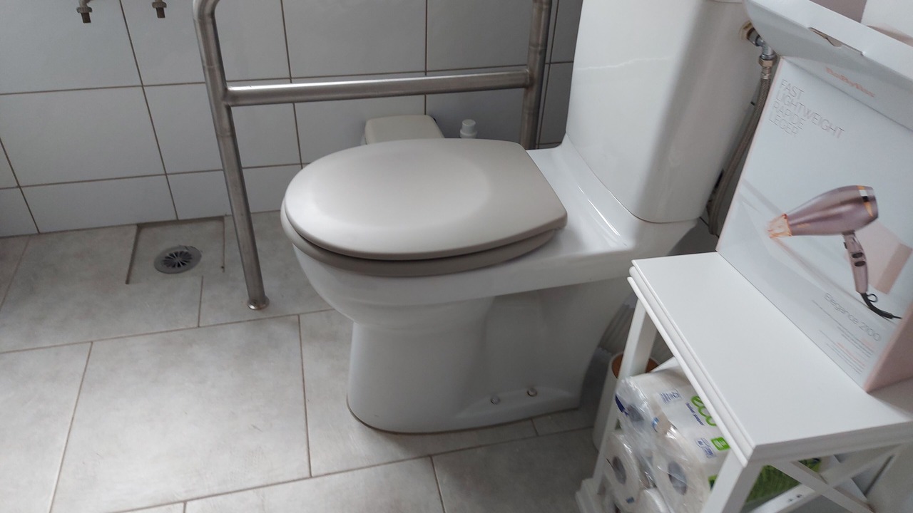 Photo of Bathroom in La Vallee-au-Ble