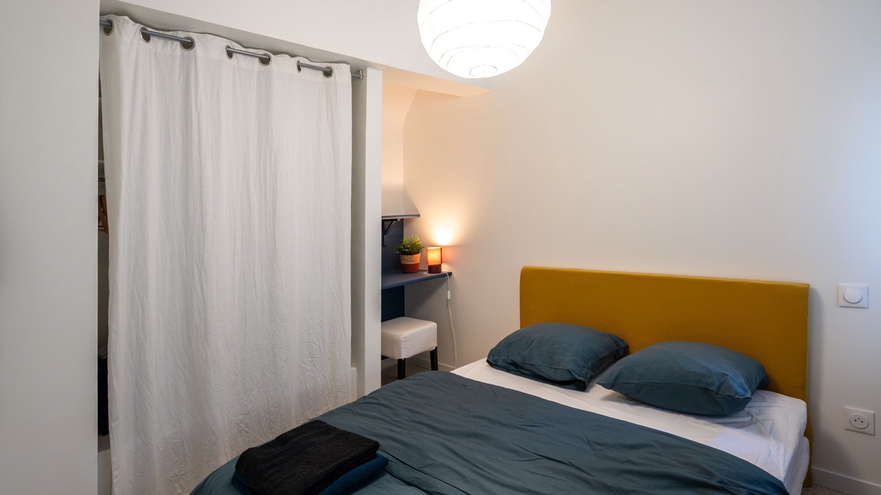 Photo of Bedroom in Hem