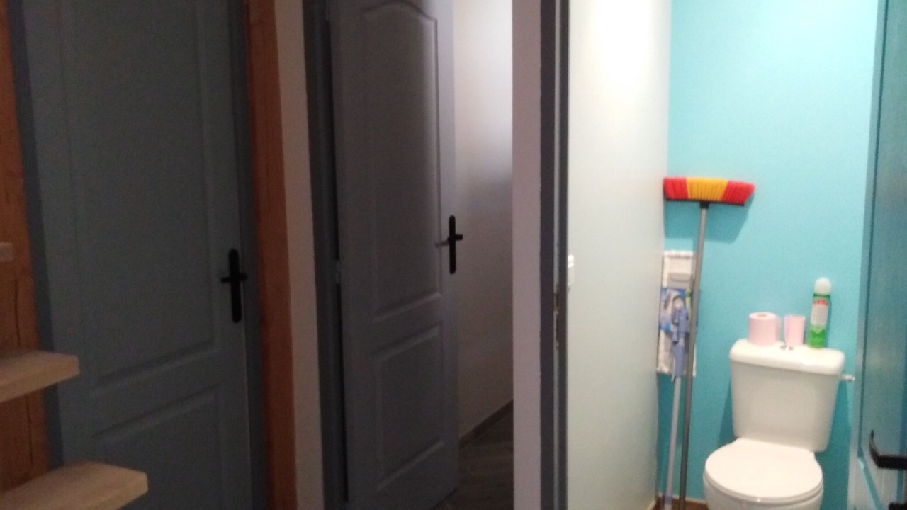 Photo of Bathroom in Lunay