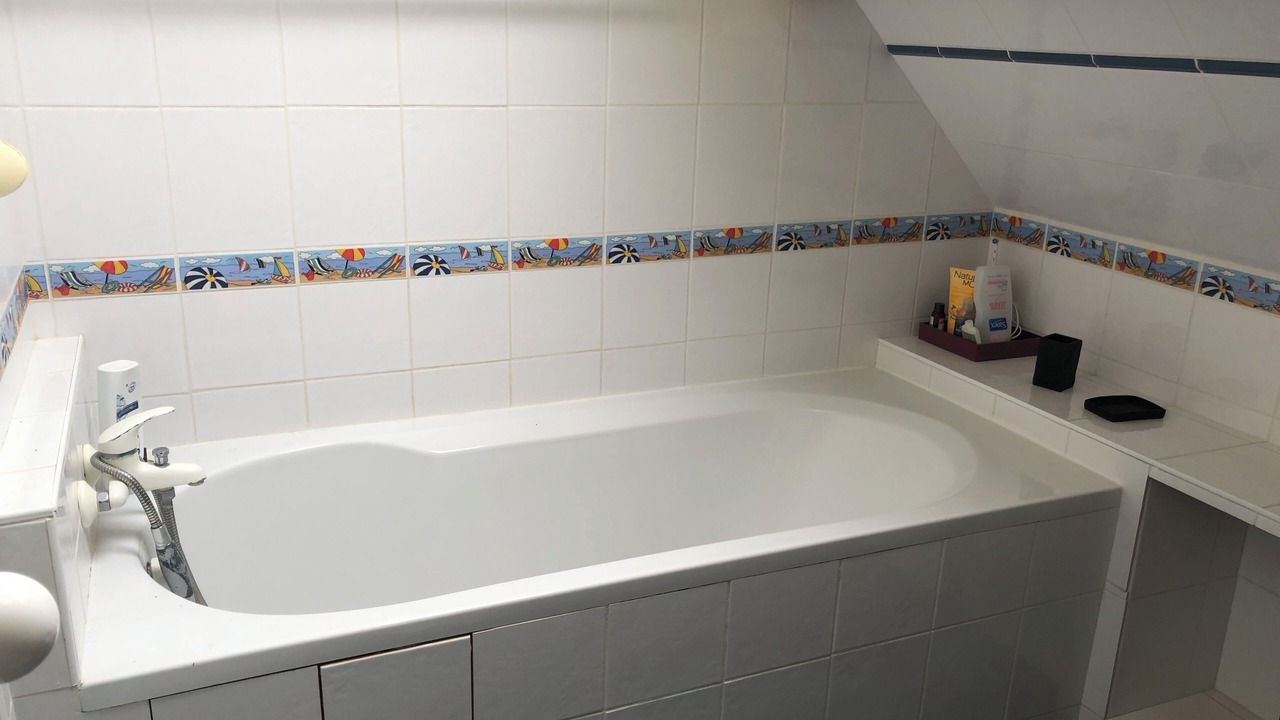 Photo of Bathroom in Quincy-Voisins