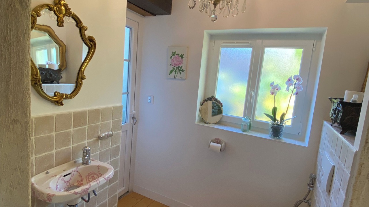 Photo of Bathroom in Chaussy