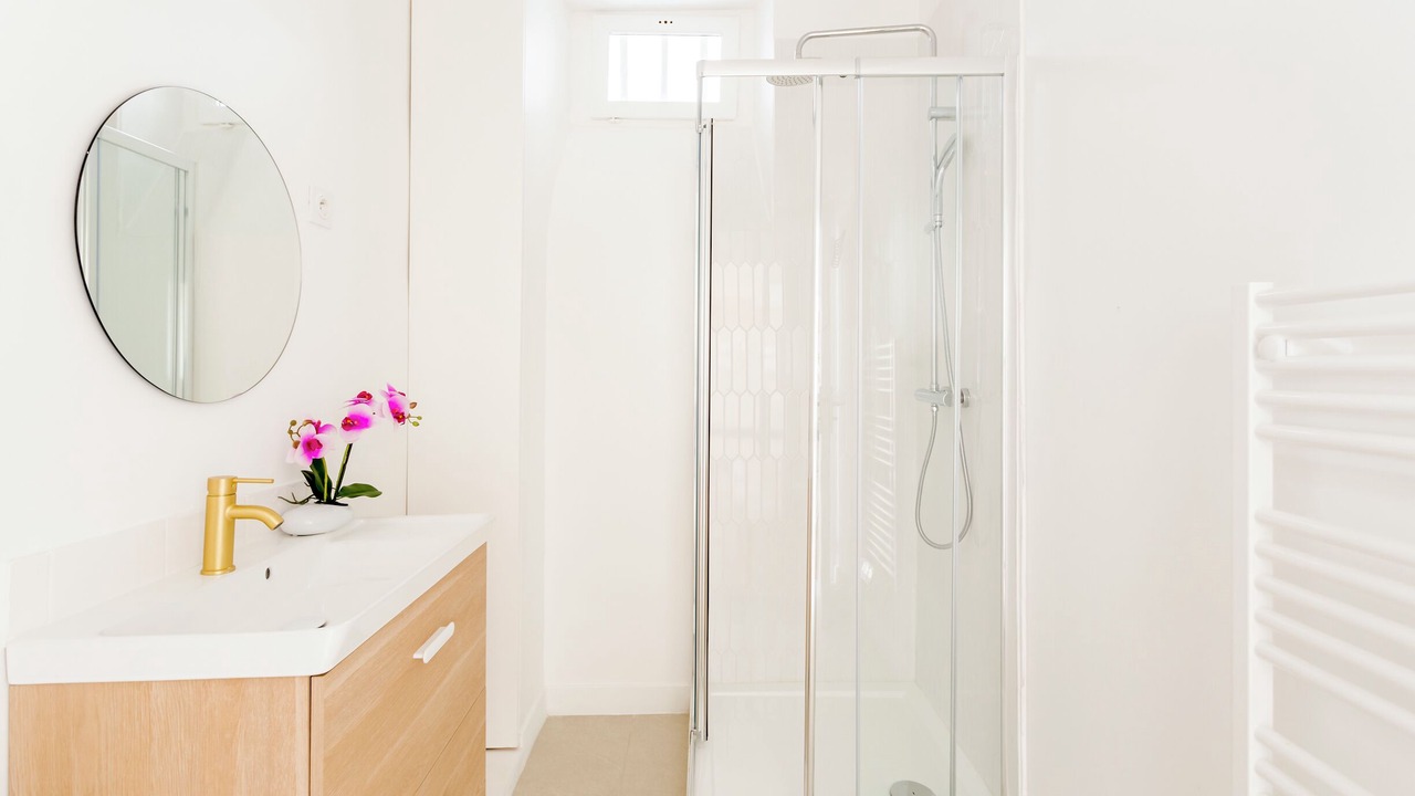 Photo of Bathroom in Vivienne