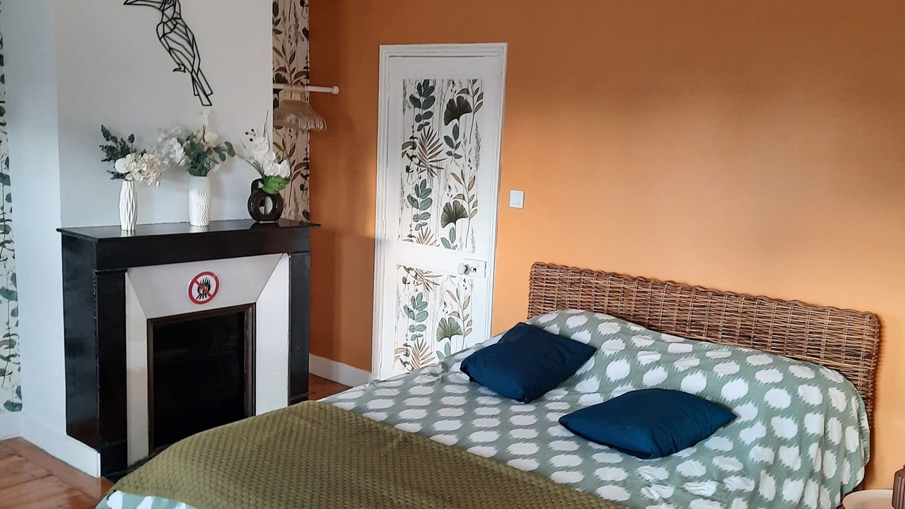 Photo of Bedroom in Neufchatel-en-Bray