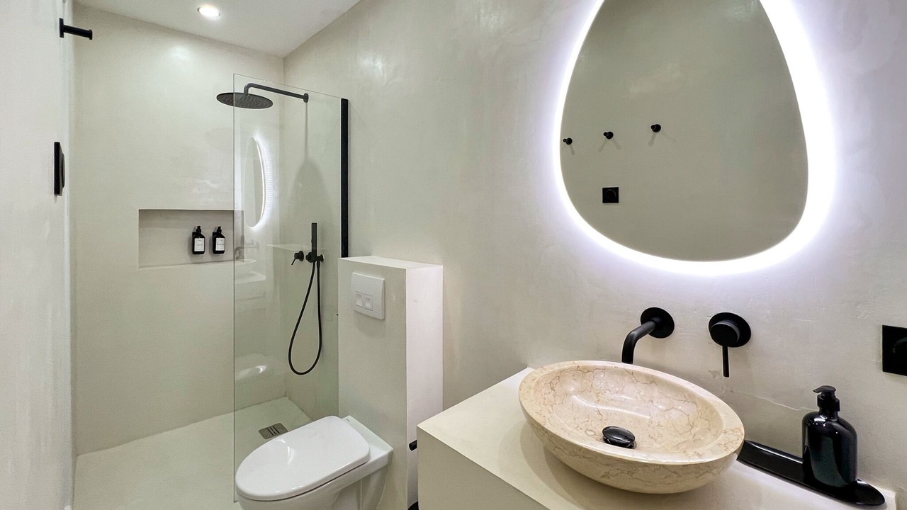 Photo of Bathroom in Quartier du Mail