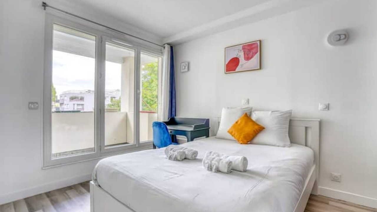 Photo of Bedroom in Epinay-sur-Seine
