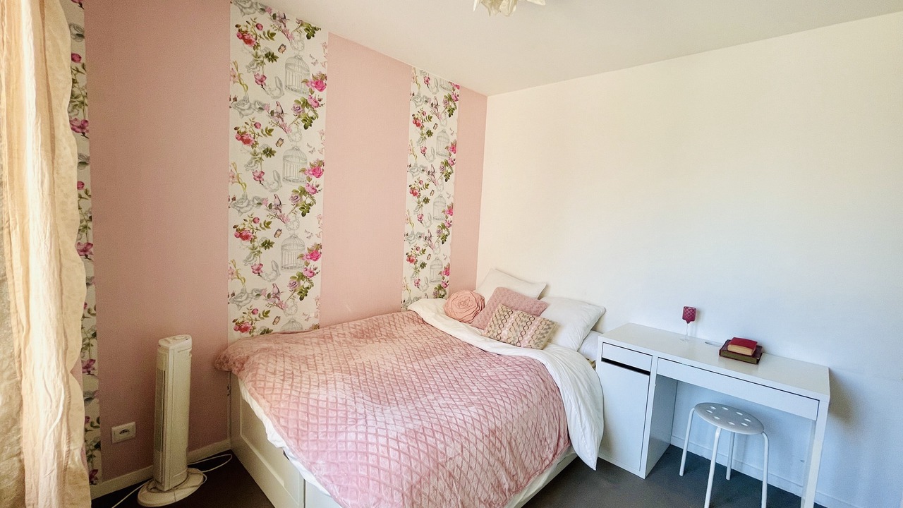 Photo of Bedroom in Ivry-port