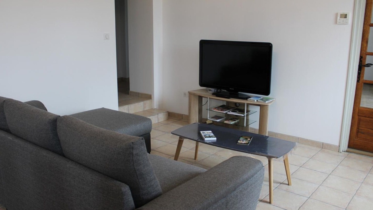 Photo of Livingroom in Oradour-Fanais