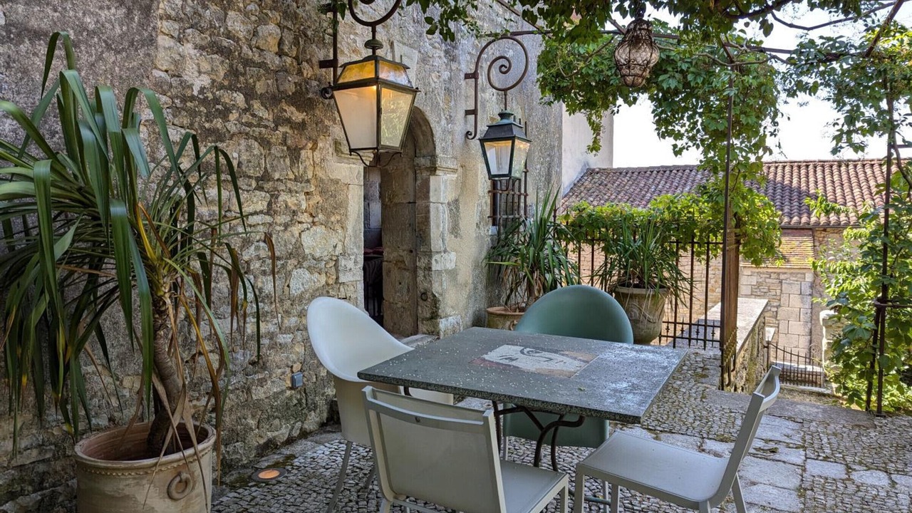 Photo of Outdoor in Beaulieu-sur-Sonnette