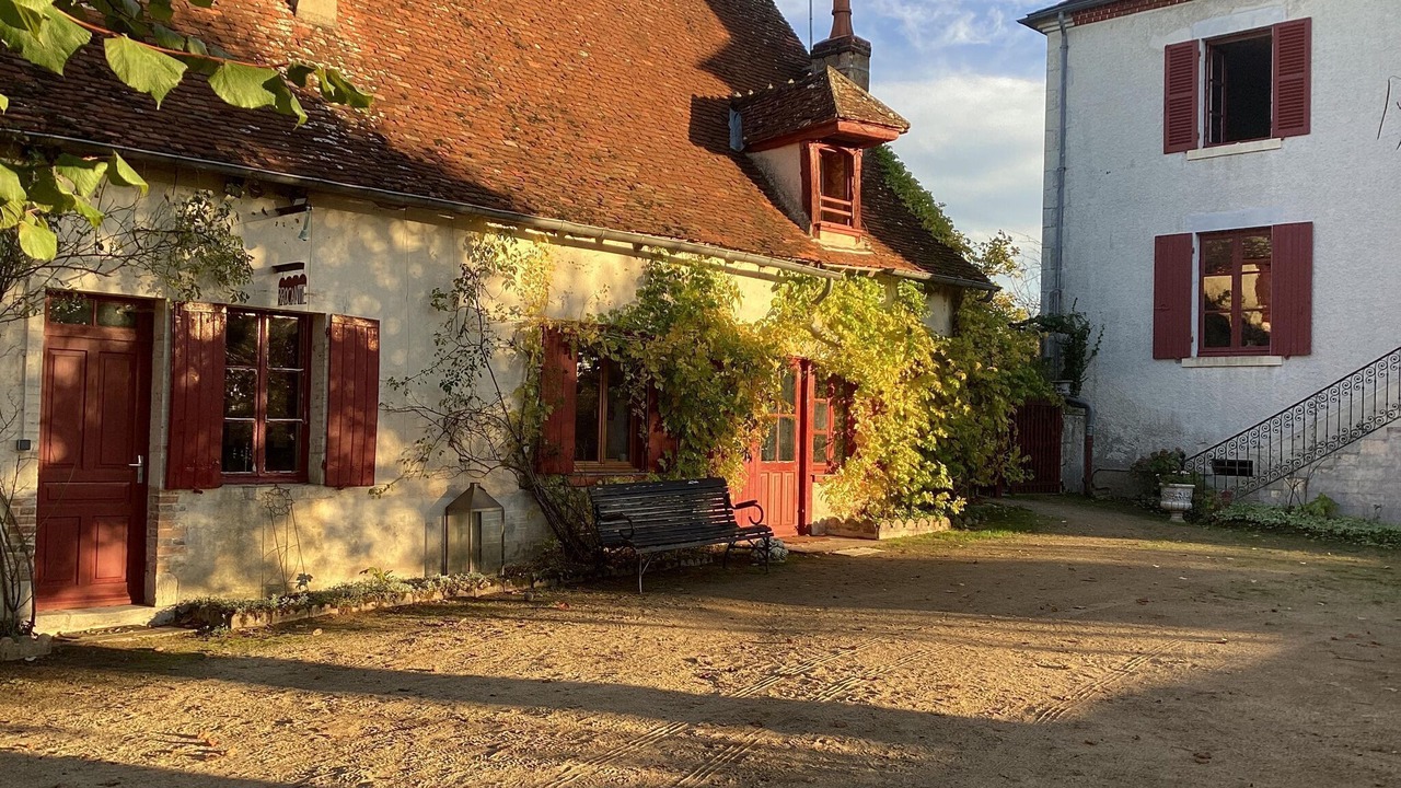 Photo of Outdoor in Le Veurdre
