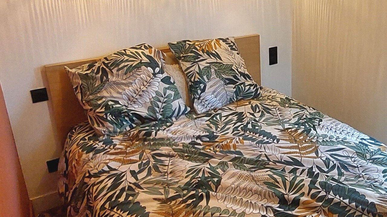 Photo of Bedroom in La Vespiere