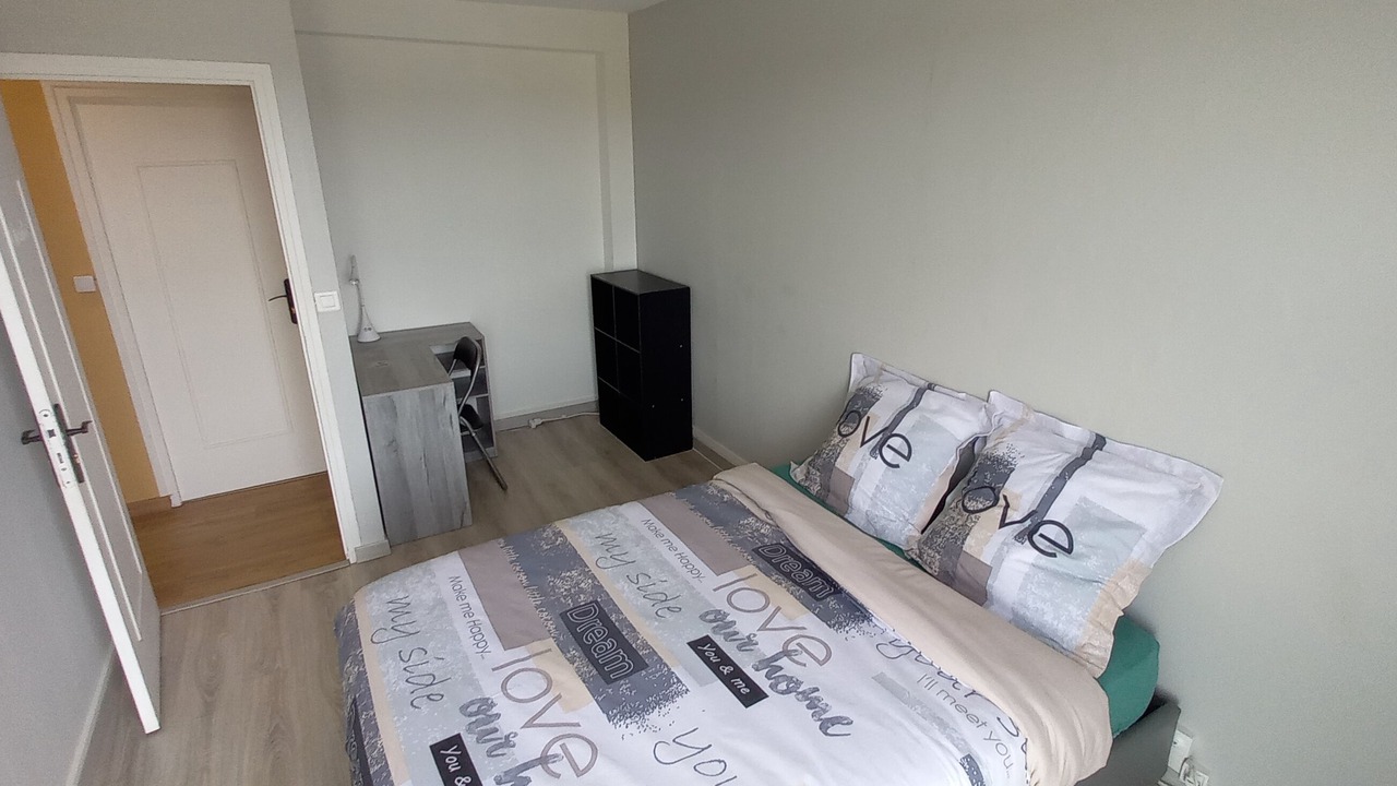 Photo of Bedroom in Beauvais