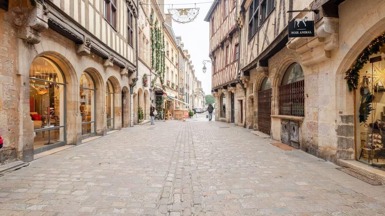 Photo of Others in Old Town
