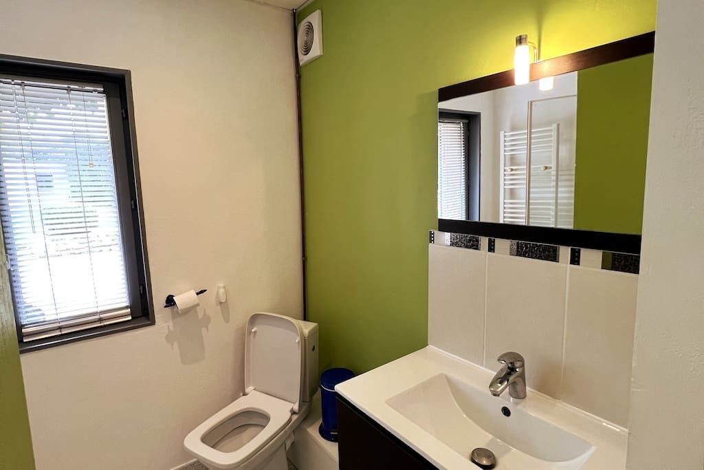 Photo of Bathroom in Violaines