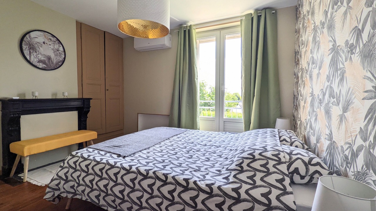 Photo of Bedroom in Tourouvre