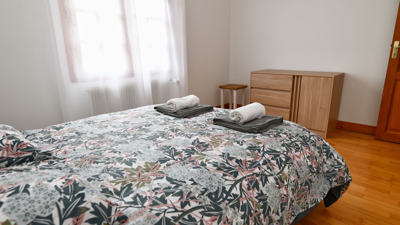 Photo of Bedroom in Eu