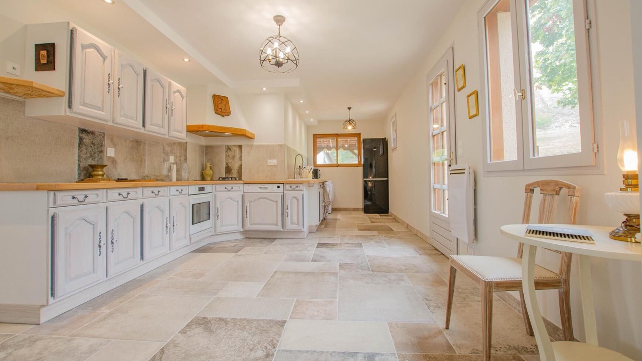 Photo of Kitchen in Loches-sur-Ource