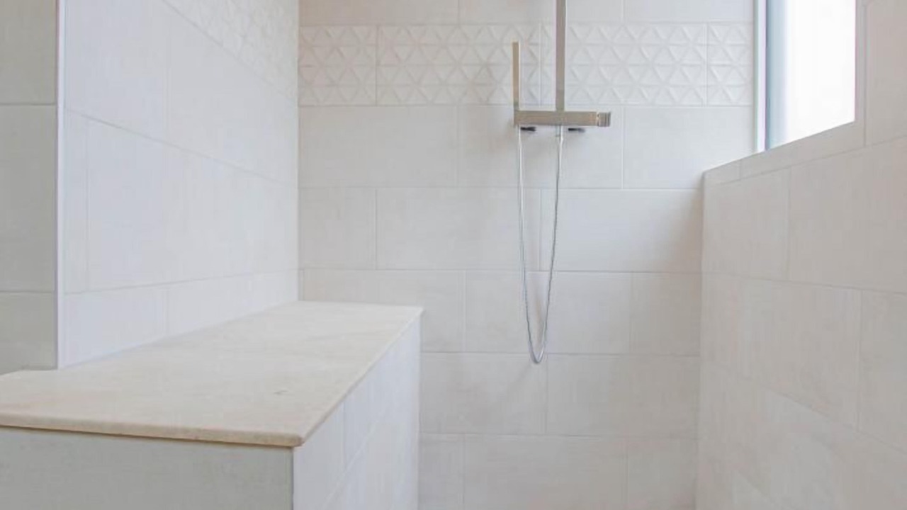 Photo of Bathroom in Loches-sur-Ource