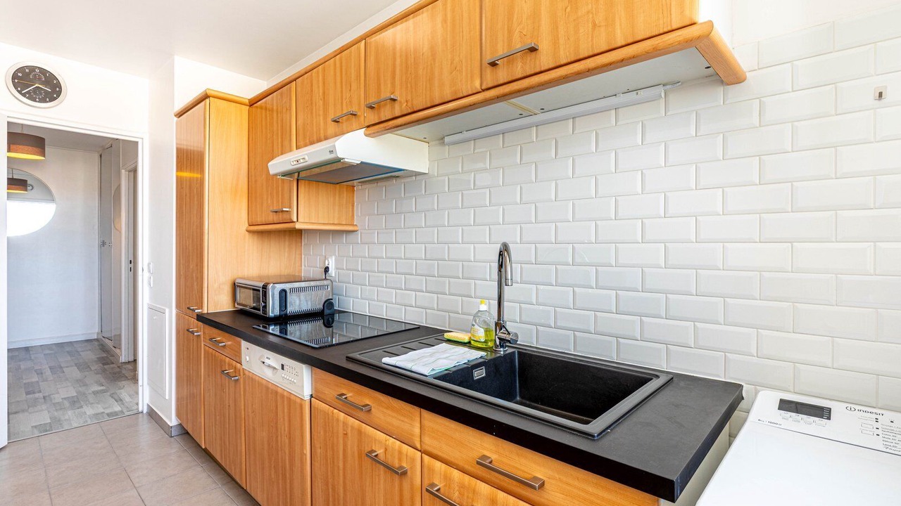 Photo of Kitchen in Les Puces de Saint-Ouen