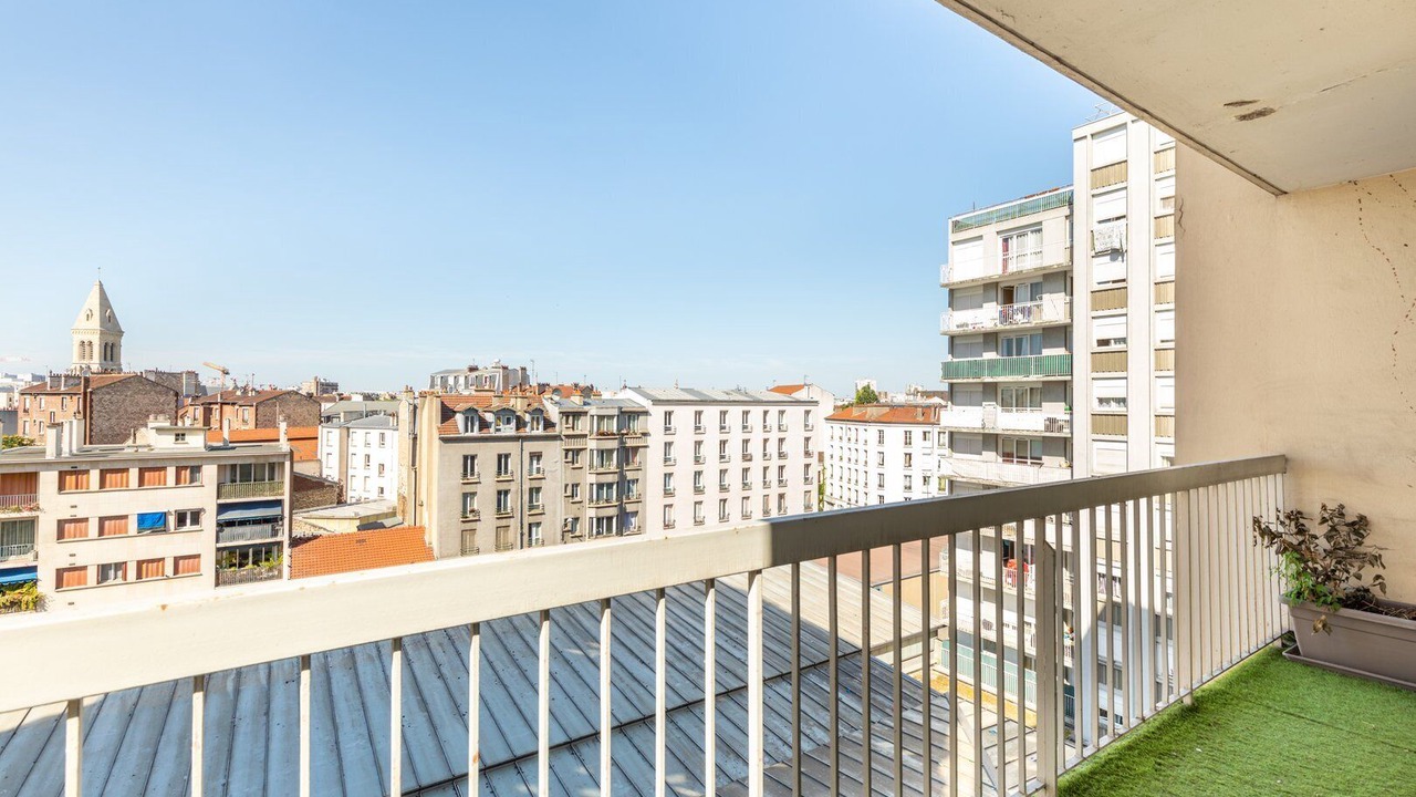 Photo of Outdoor in Les Puces de Saint-Ouen