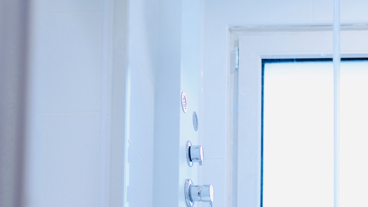 Photo of Bathroom in La Chapelle-Saint-Luc