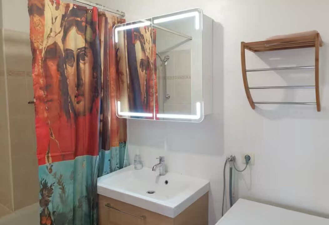 Photo of Bathroom in Saint-Denis
