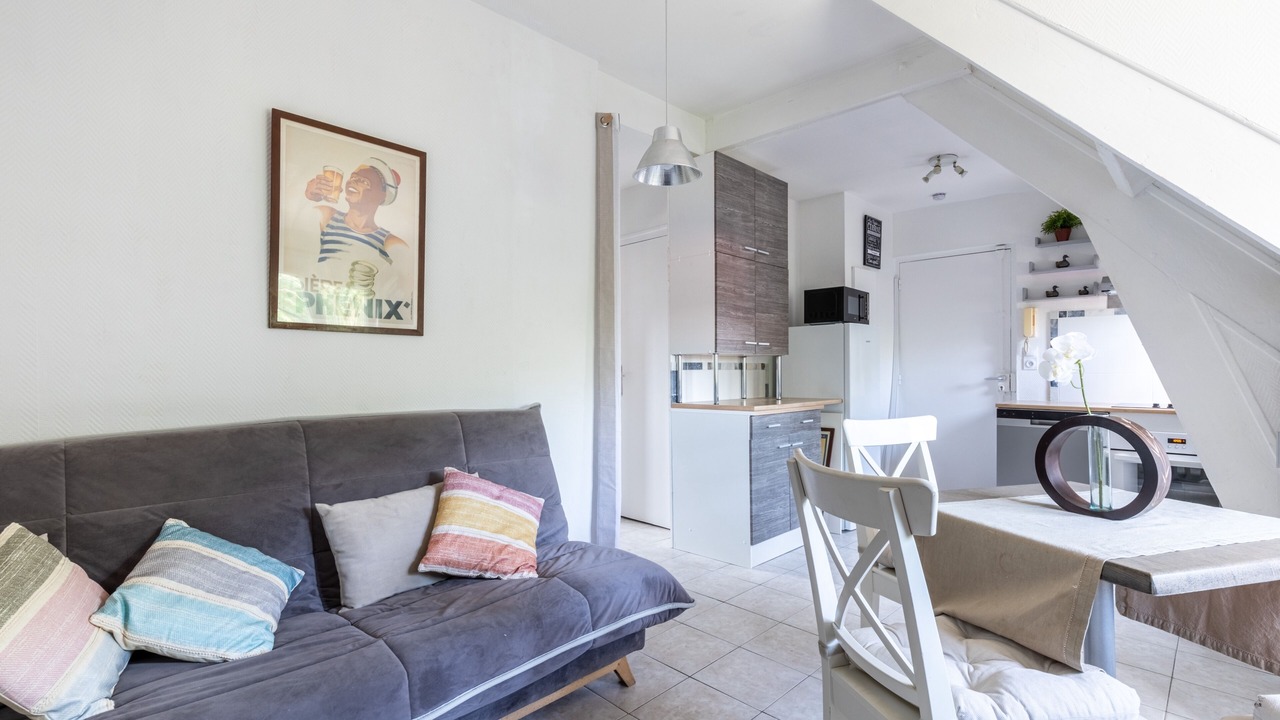 Photo of Livingroom in Bennecourt