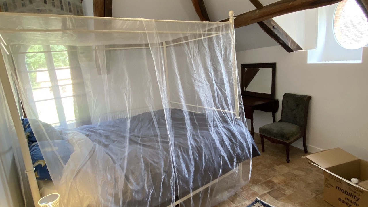 Photo of Bedroom in Voulx