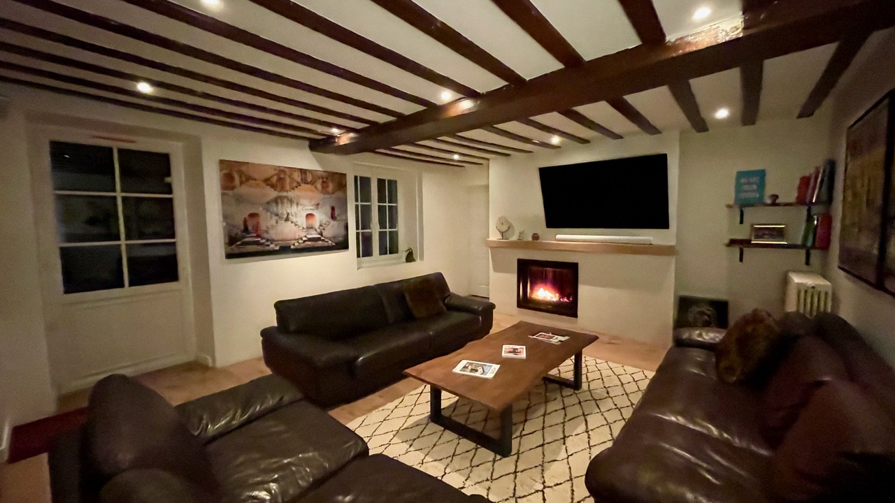 Photo of Livingroom in Cravent
