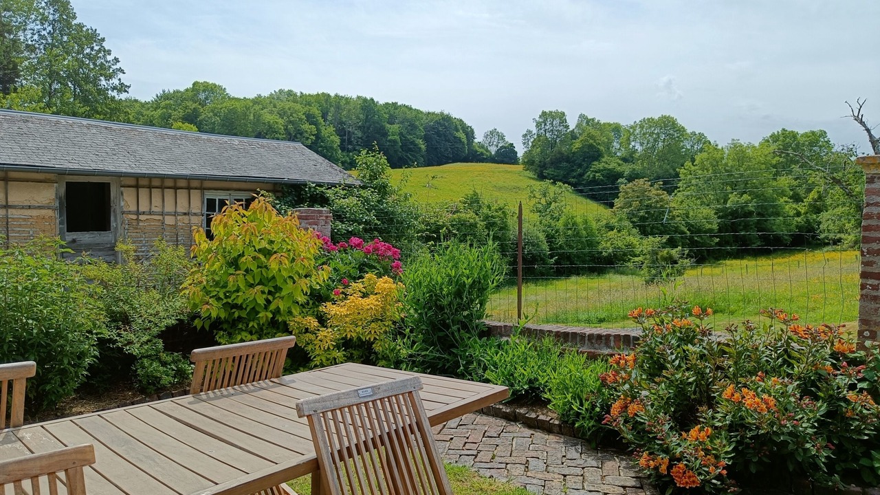 Photo of Outdoor in Saint-Ouen-le-Pin