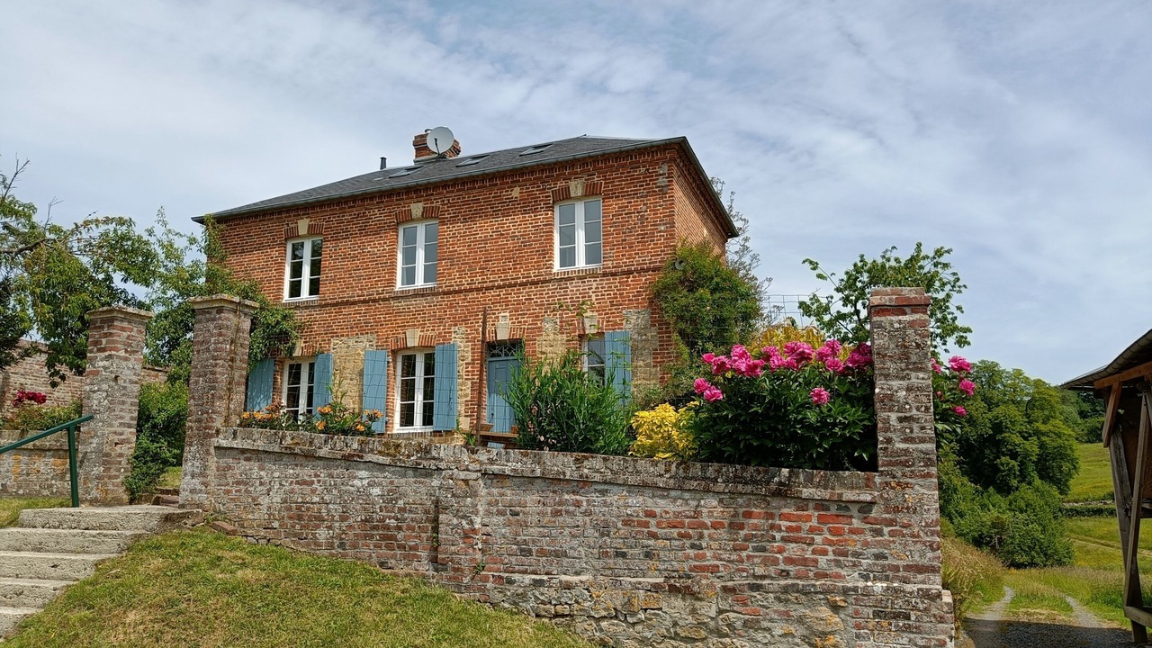 Photo of Outdoor in Saint-Ouen-le-Pin