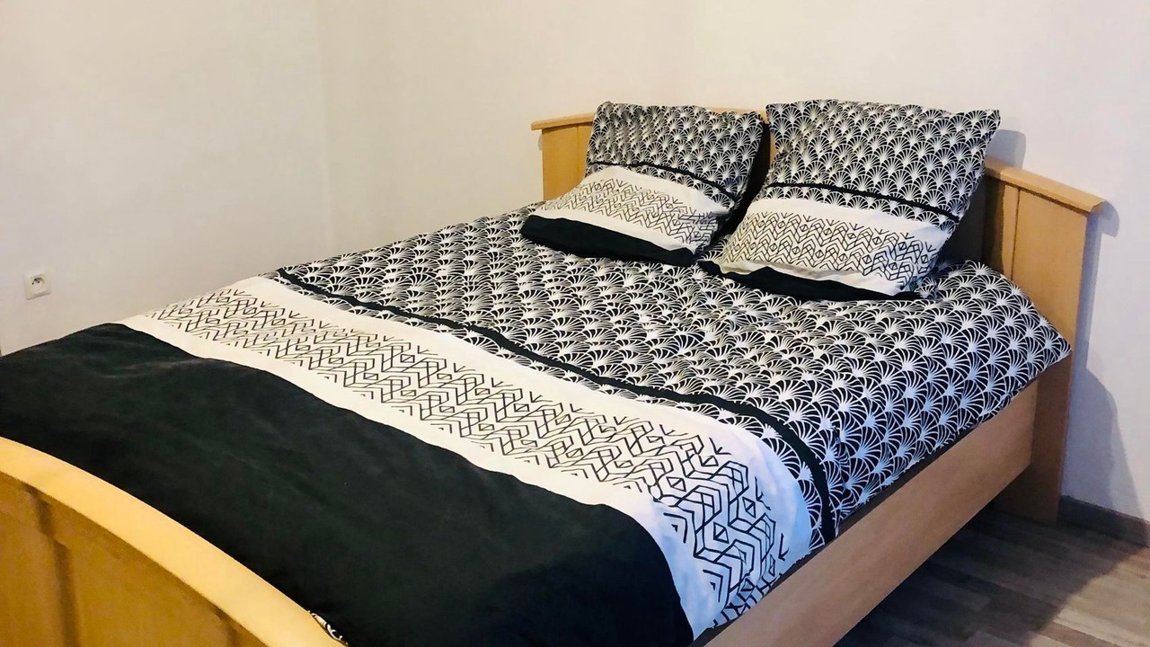 Photo of Bedroom in Saint-Aubin-sur-Yonne