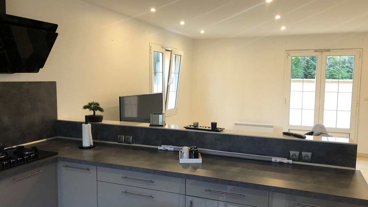 Photo of Kitchen in Saint-Aubin-sur-Yonne