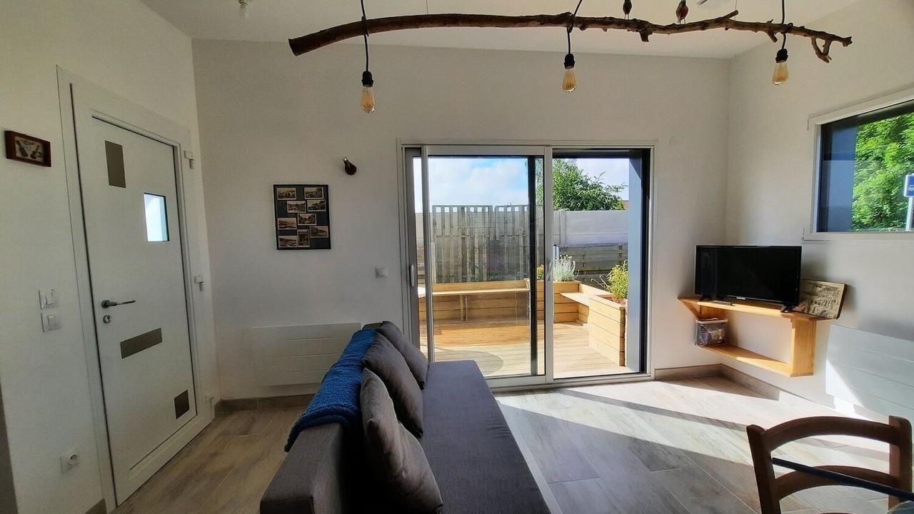 Photo of Livingroom in Pende