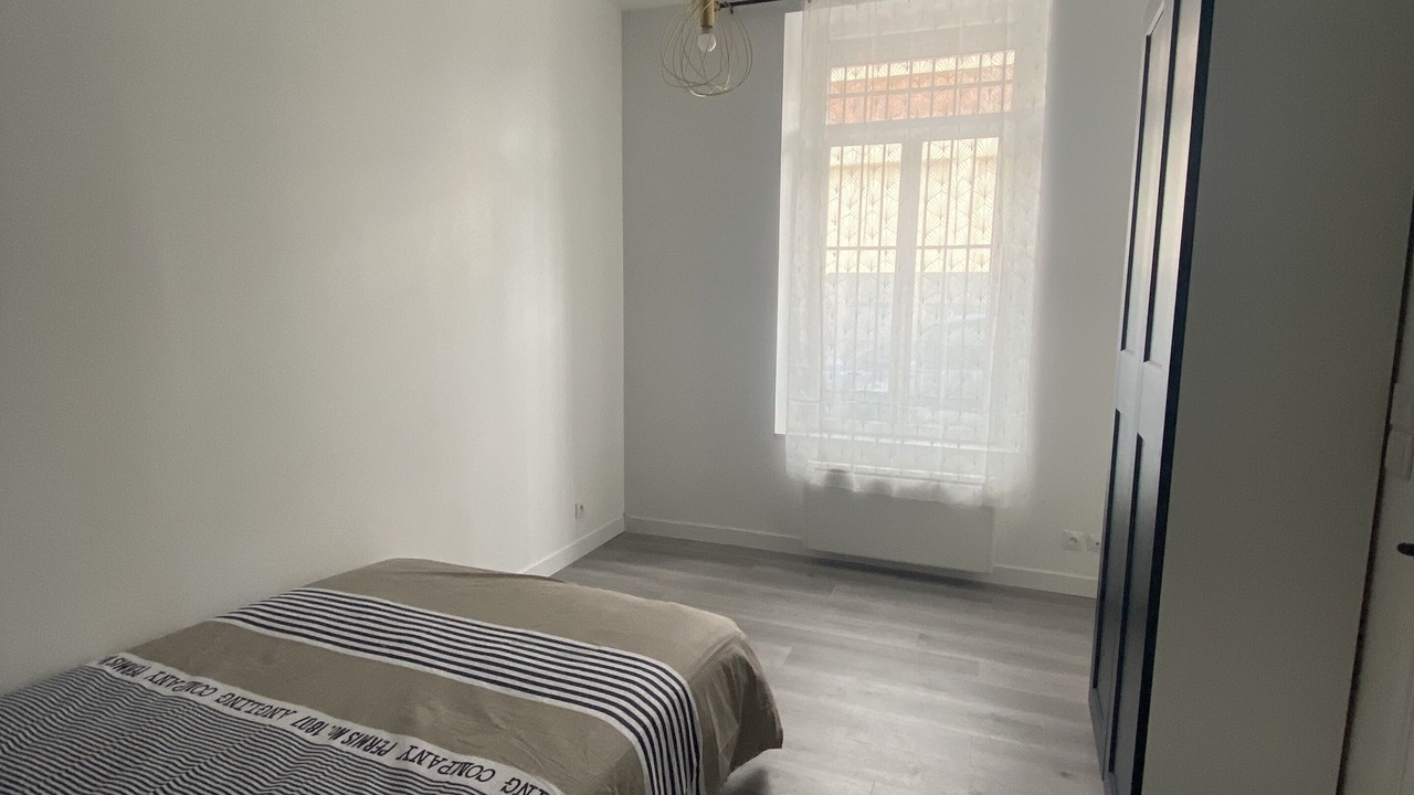 Photo of Bedroom in Louviers