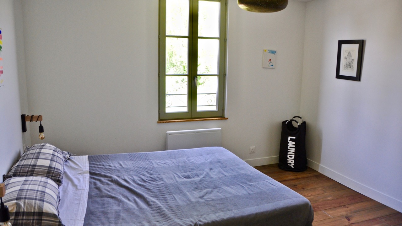 Photo of Bedroom in Noyers-sur-Serein