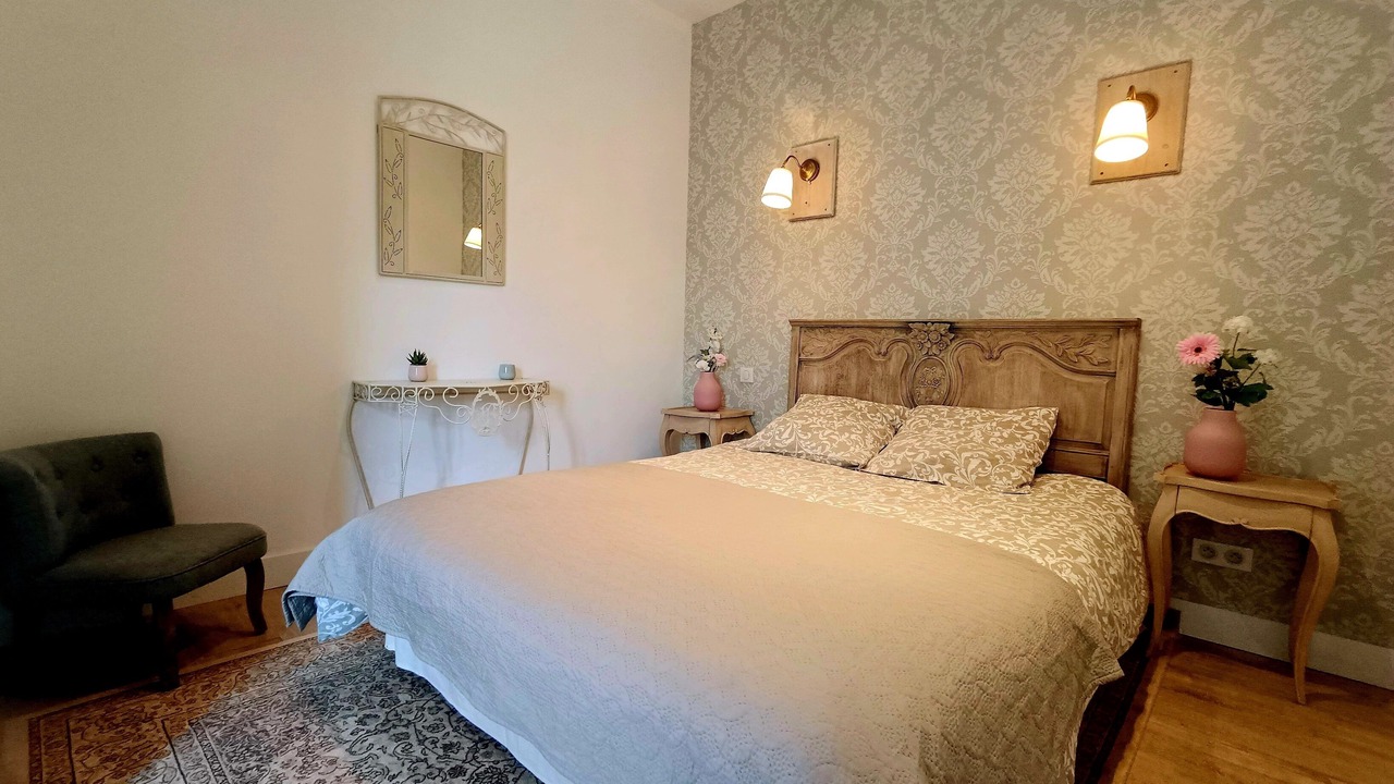 Photo of Bedroom in Le Manoir