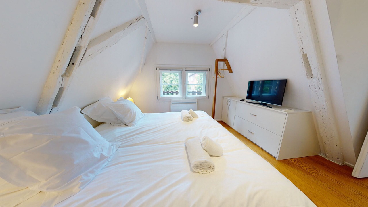 Photo of Bedroom in Petite-France