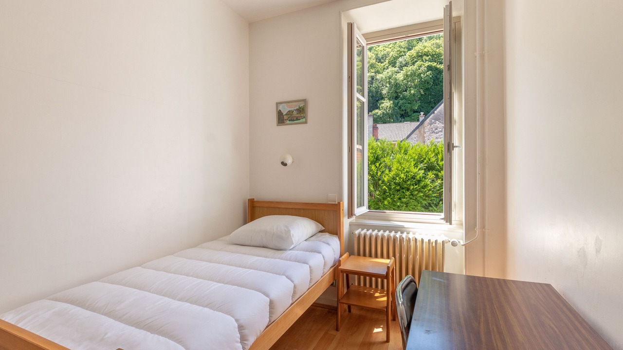 Photo of Bedroom in Lugny