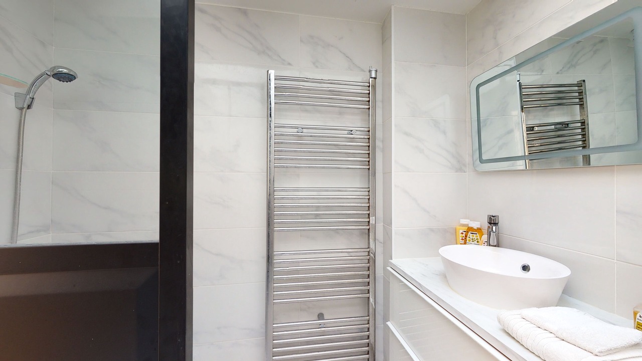 Photo of Bathroom in Parchamp–Albert Kahn