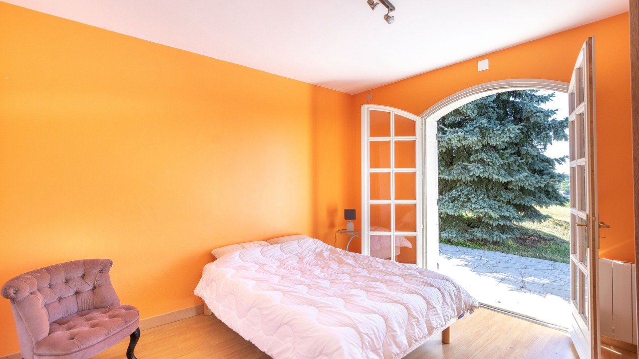 Photo of Bedroom in Saint-Symphorien-des-Bois