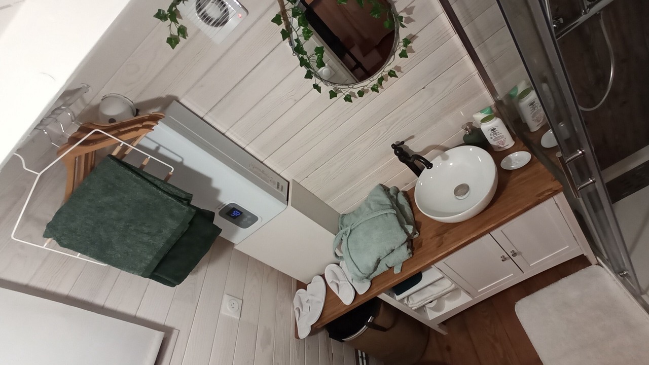 Photo of Bathroom in Saint-Blimont