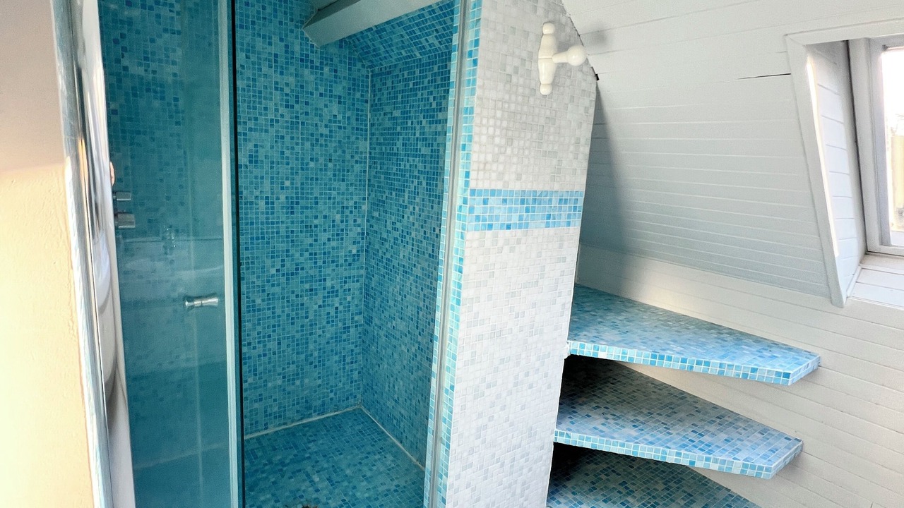 Photo of Bathroom in Vieux-Rouen-sur-Bresle