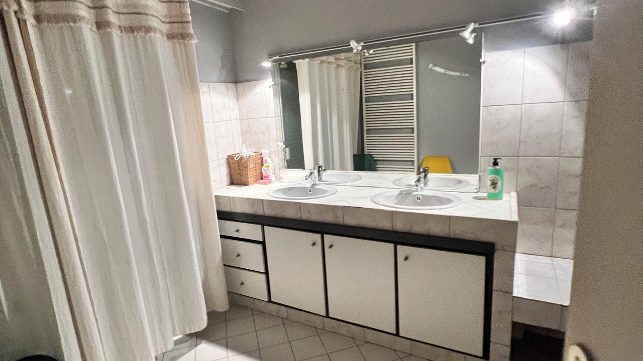 Photo of Bathroom in Vieux-Rouen-sur-Bresle