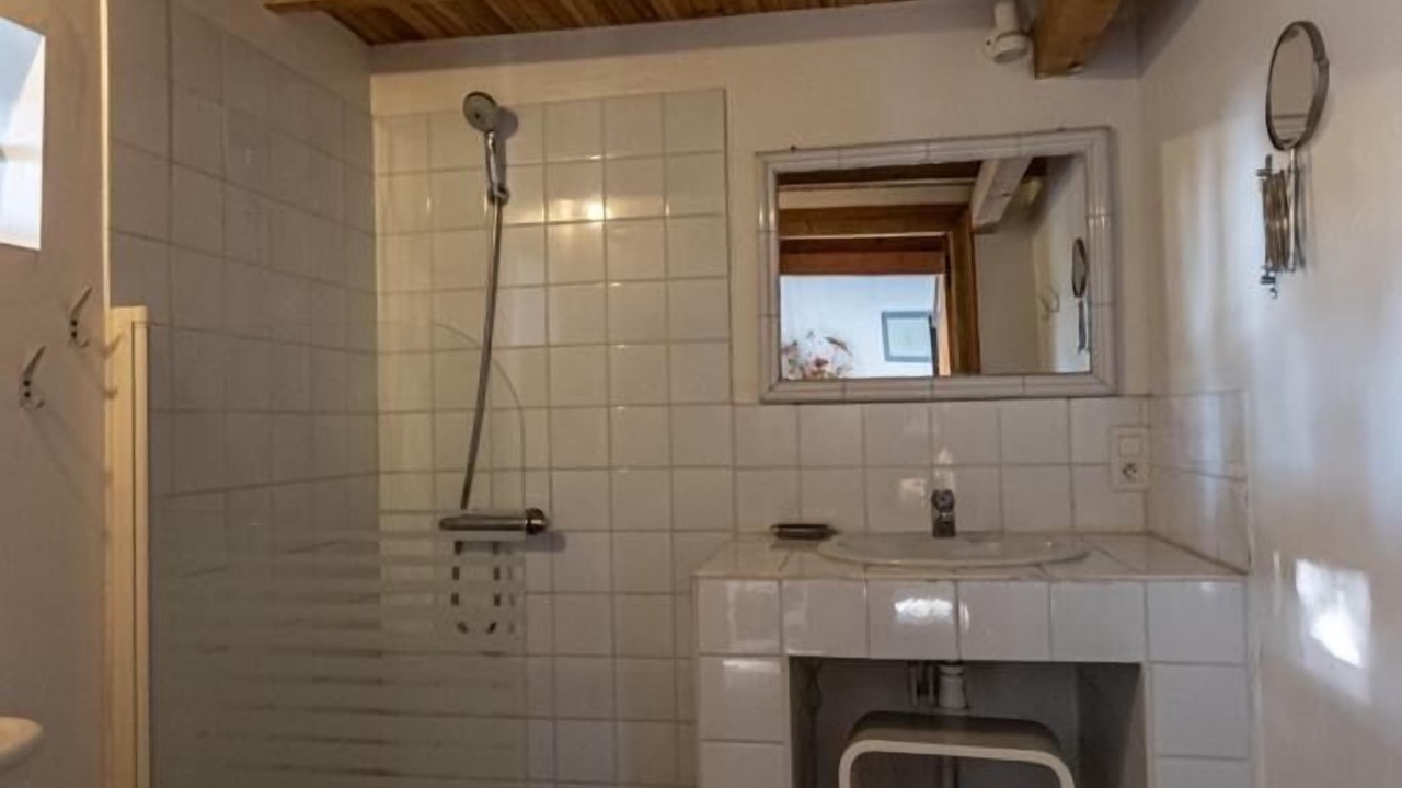 Photo of Bathroom in Fuisse