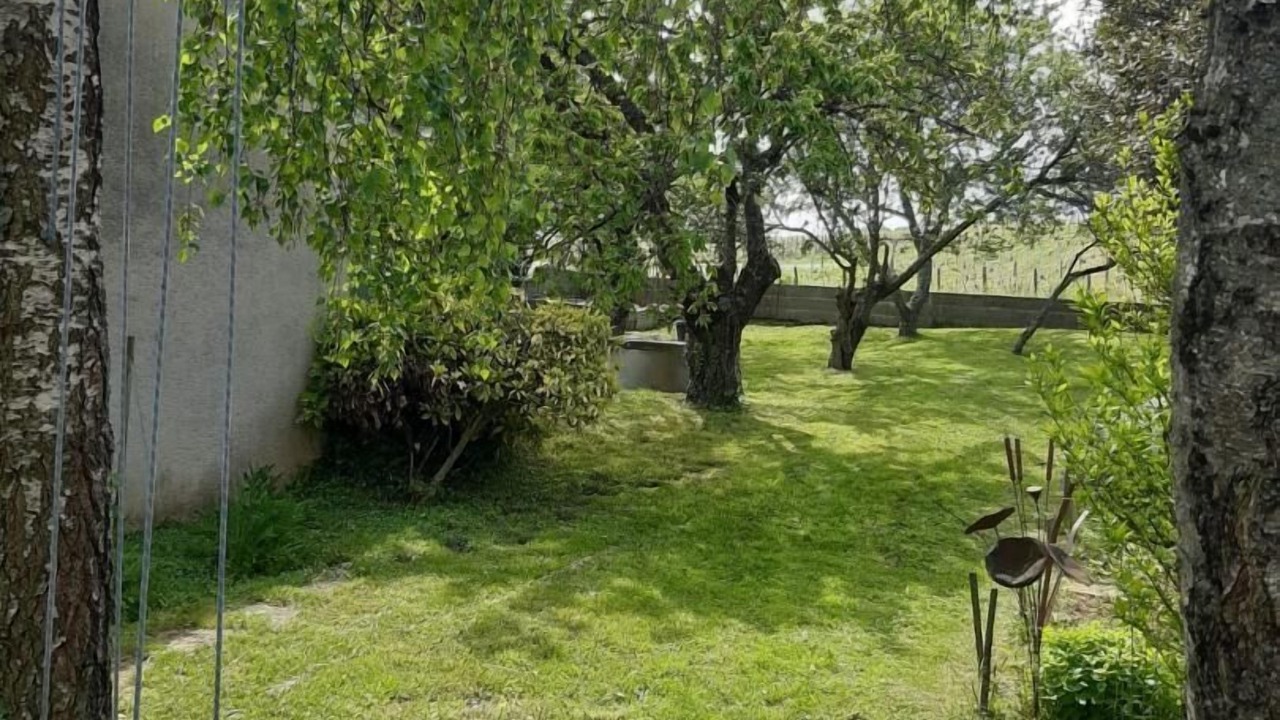 Photo of Outdoor in Solutre-Pouilly