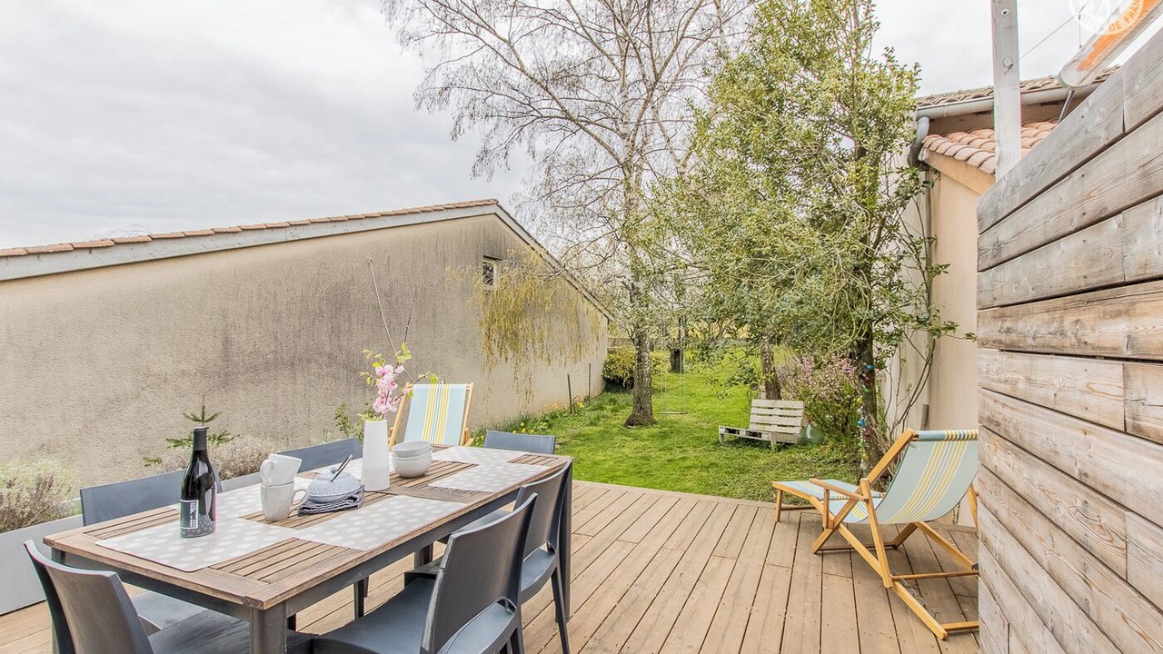 Photo of Outdoor in Solutre-Pouilly